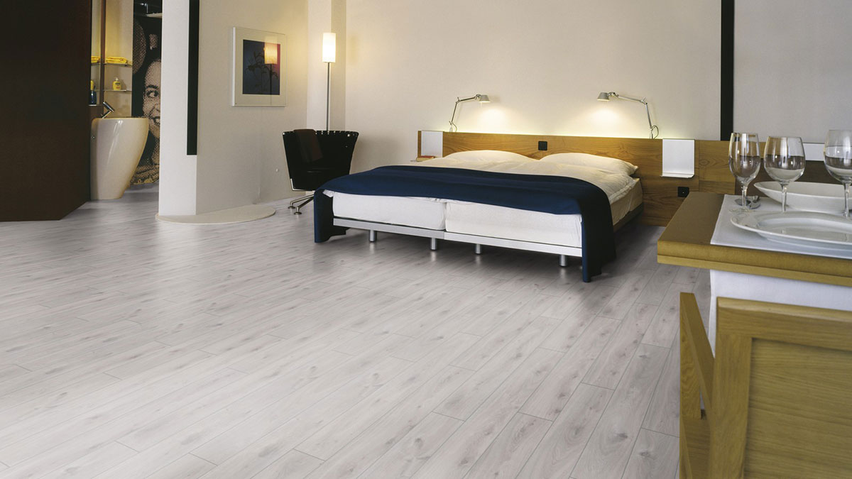 Aqua Amazone – Prestige Oak White D3239
